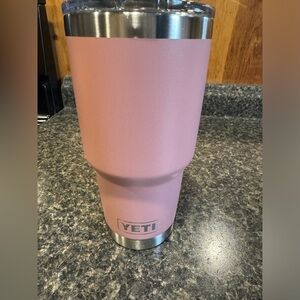 Yeti 30oz tumbler - sandstone